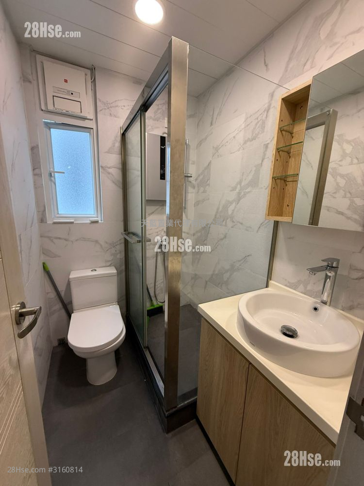 乐满大厦 租盘 2 房 , 1 浴室 424 平方尺