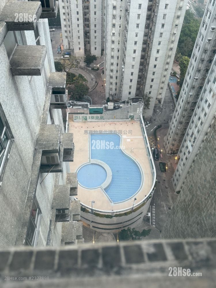 翠竹花园 售盘 3 房 , 1 浴室 592 平方尺