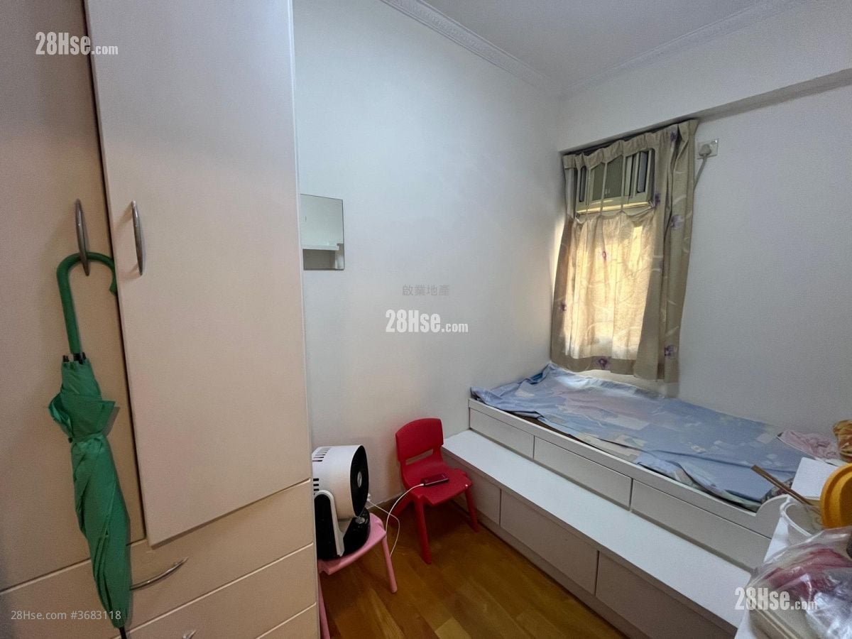 美孚新邨 租盘 3 房 , 2 浴室 827 平方尺