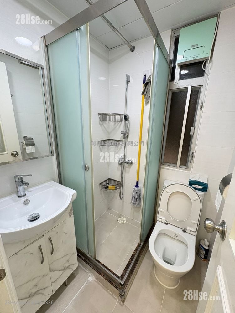 鸿光大厦 售盘 3 房 412 平方尺