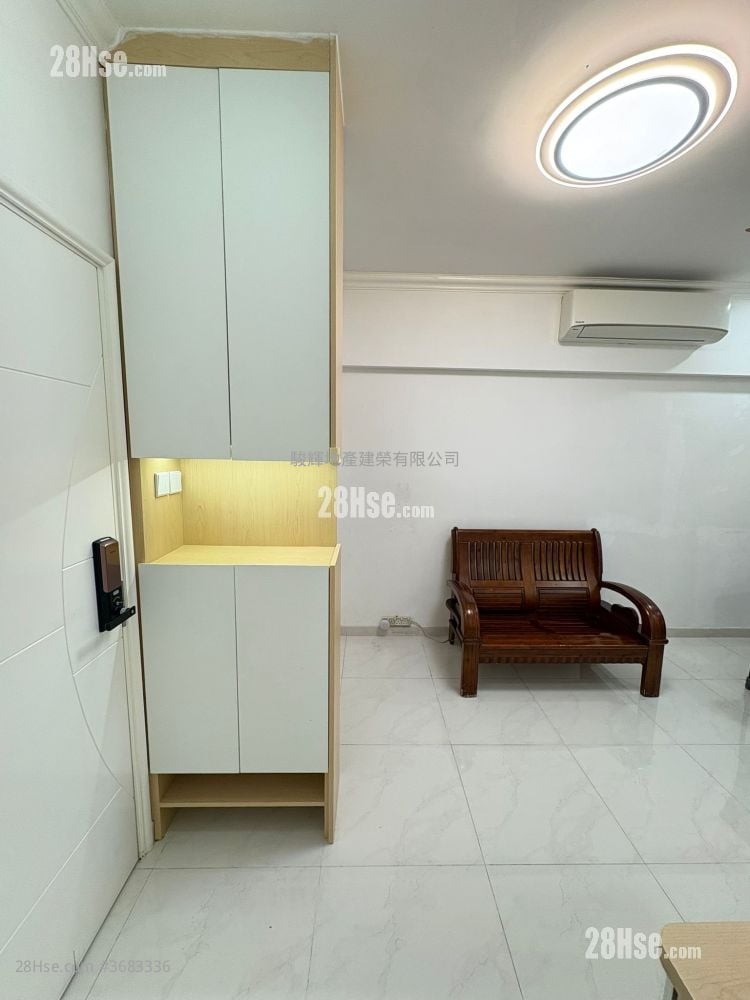 鸿光大厦 售盘 3 房 412 平方尺