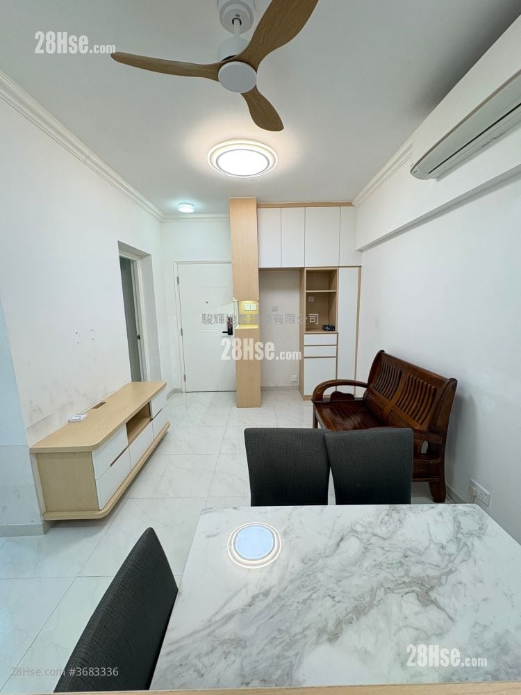 鸿光大厦 售盘 3 房 412 平方尺