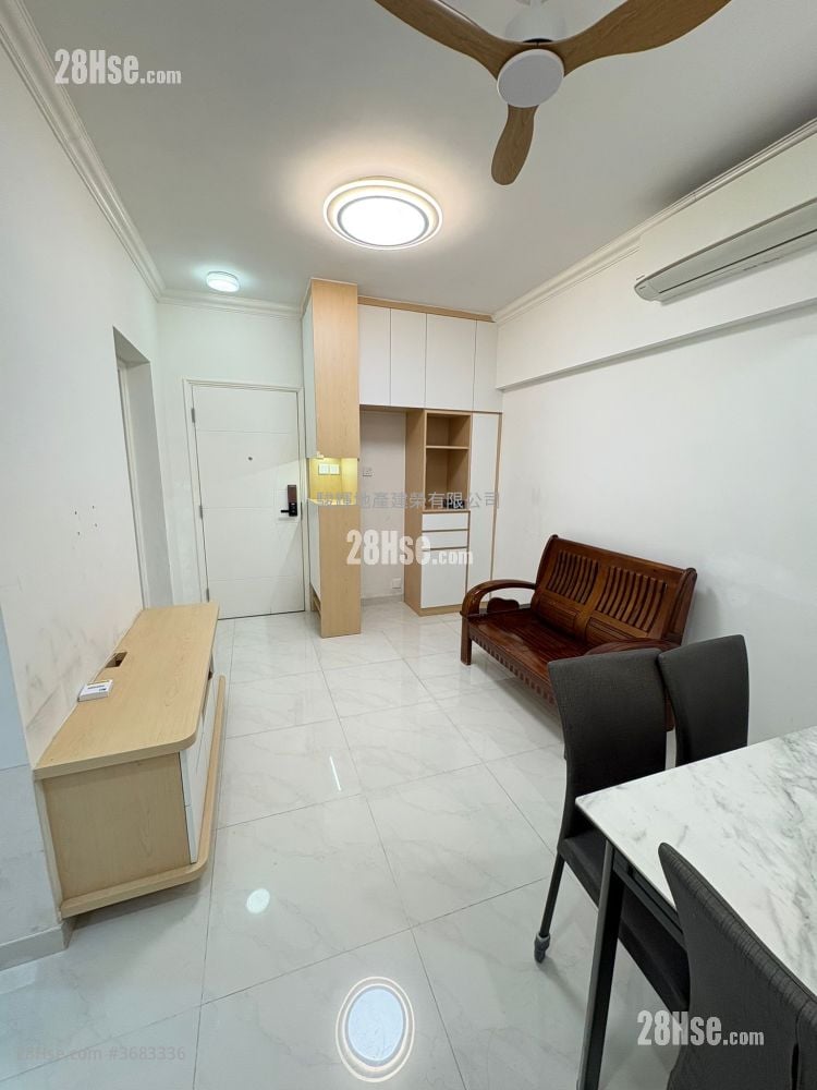 鸿光大厦 售盘 3 房 412 平方尺