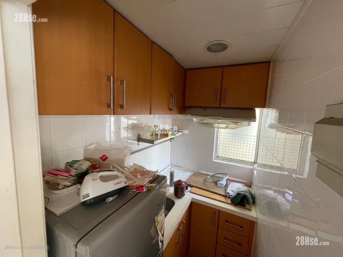 Golden Mansion Sell 2 Bedrooms , 1 Bathroom 281 ft²