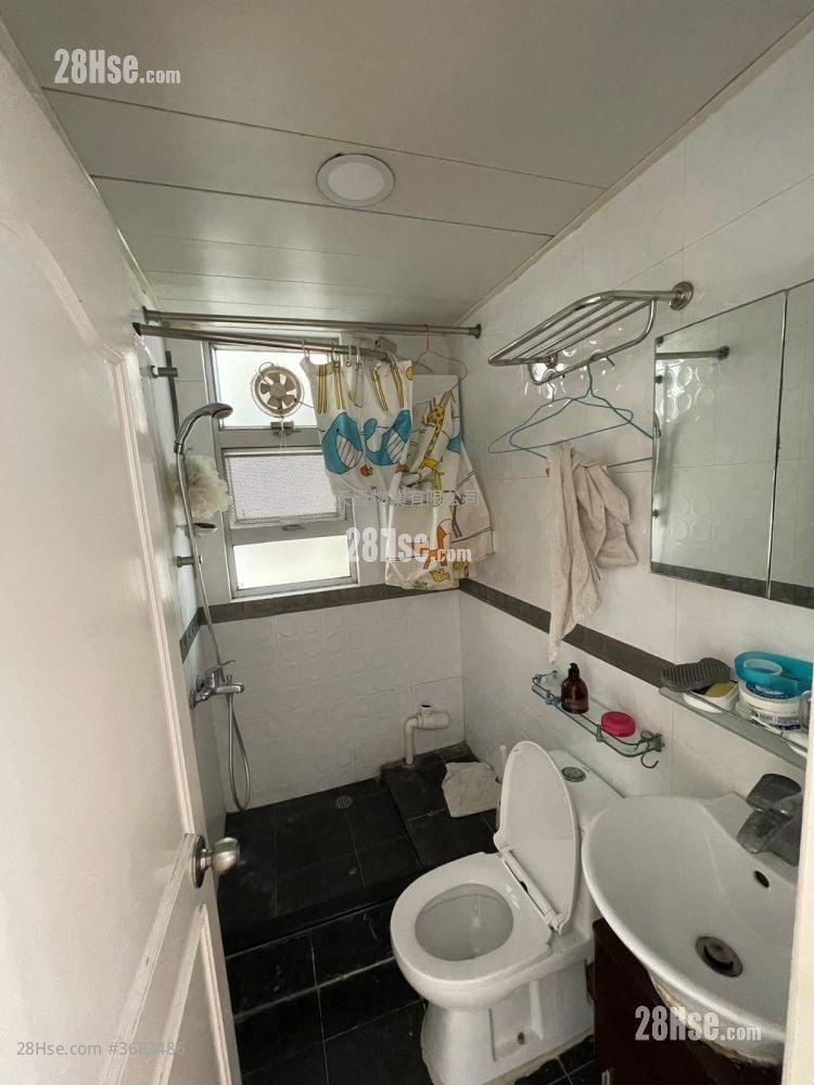 Golden Mansion Sell 2 Bedrooms , 1 Bathroom 281 ft²