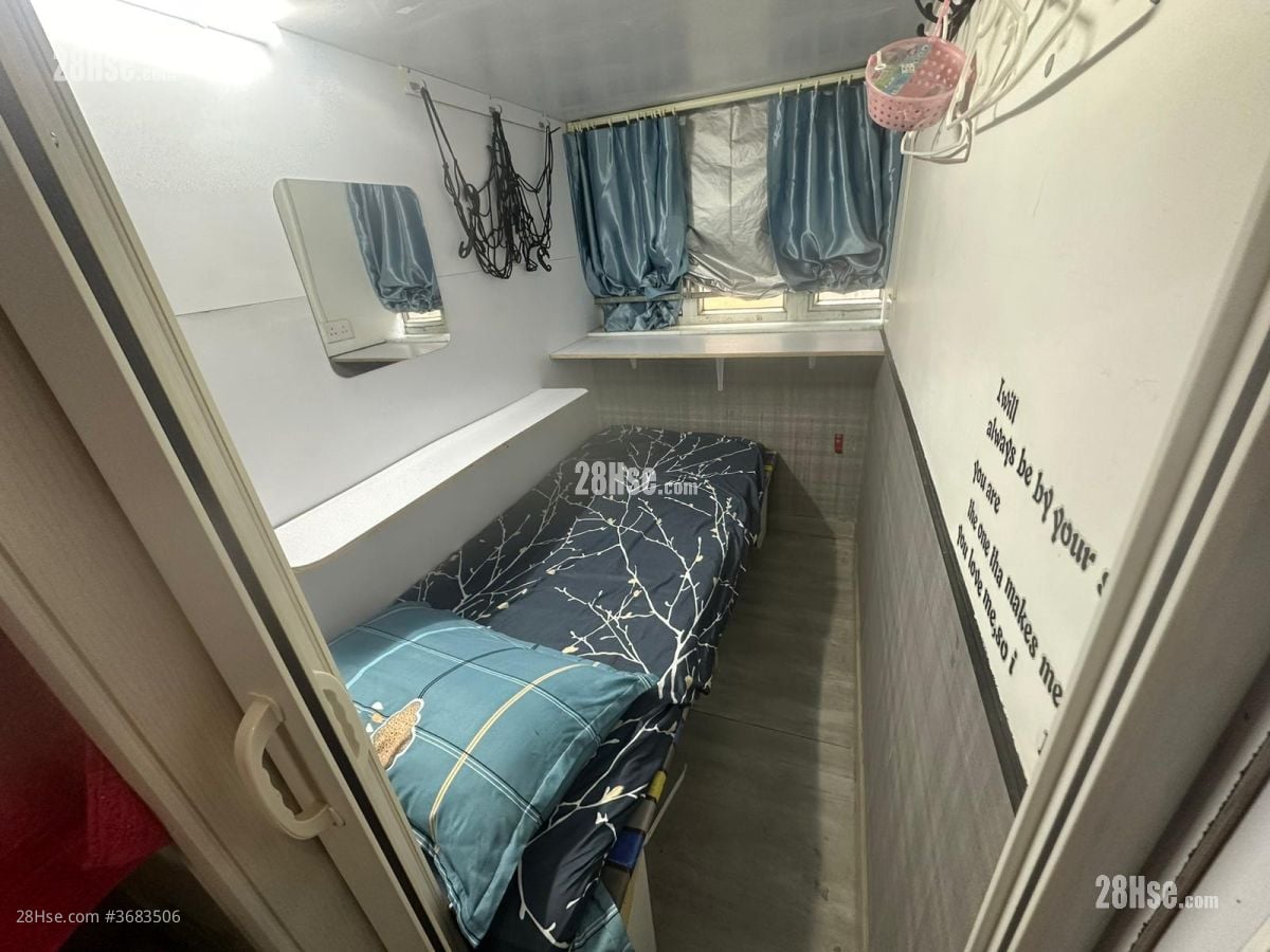 Hanyee Building Rental 4 Bathrooms 708 ft²