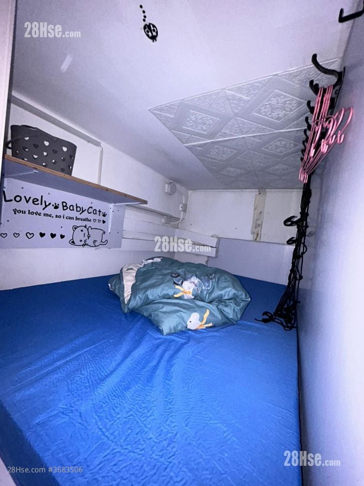 Hanyee Building Rental 4 Bathrooms 708 ft²