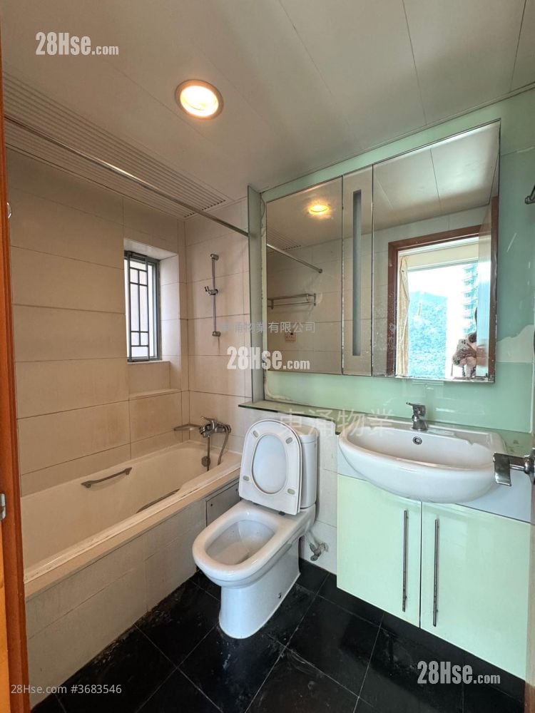 Coastal Skyline Sell 3 Bedrooms , 2 Bathrooms 781 ft²