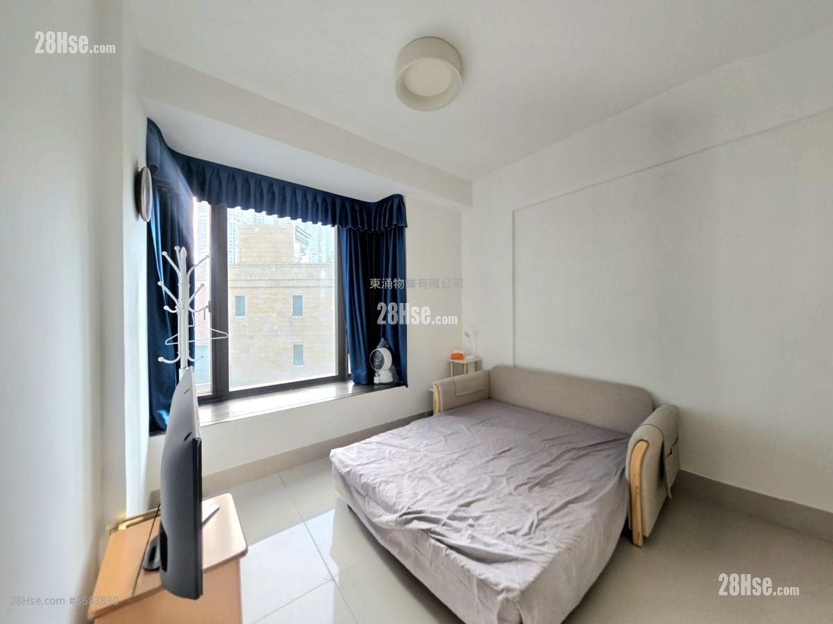 Lamer Sell 4 Bedrooms , 5+ Bathrooms 2,355 ft²