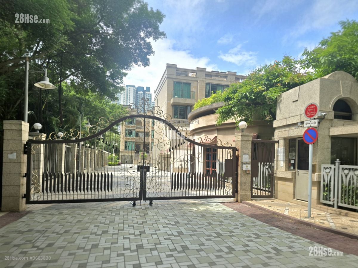 Lamer Sell 4 Bedrooms , 5+ Bathrooms 2,355 ft²