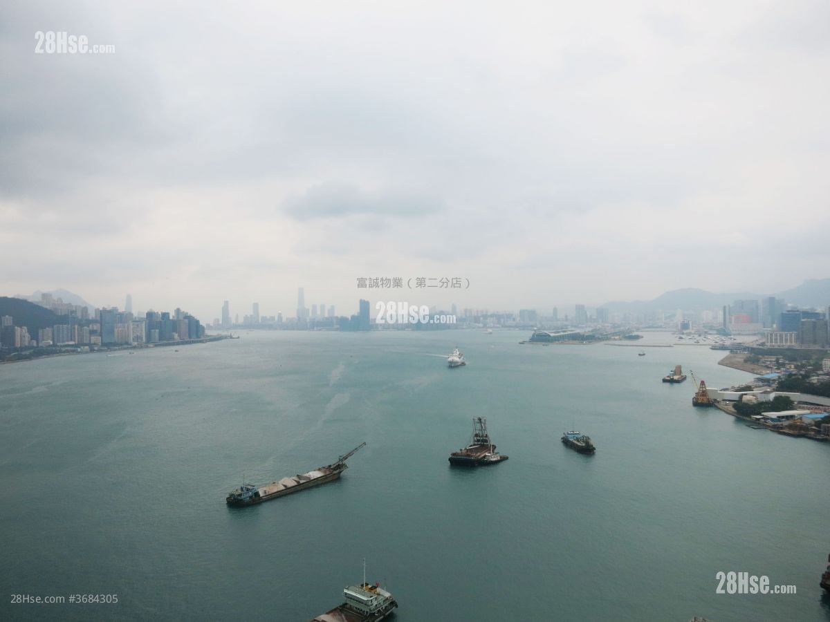 Peninsula East Rental 3 Bedrooms , 2 Bathrooms 869 ft²