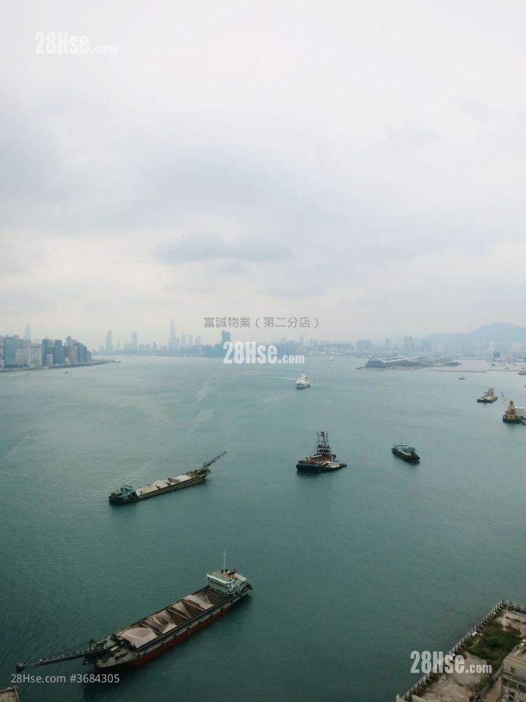 Peninsula East Rental 3 Bedrooms , 2 Bathrooms 869 ft²