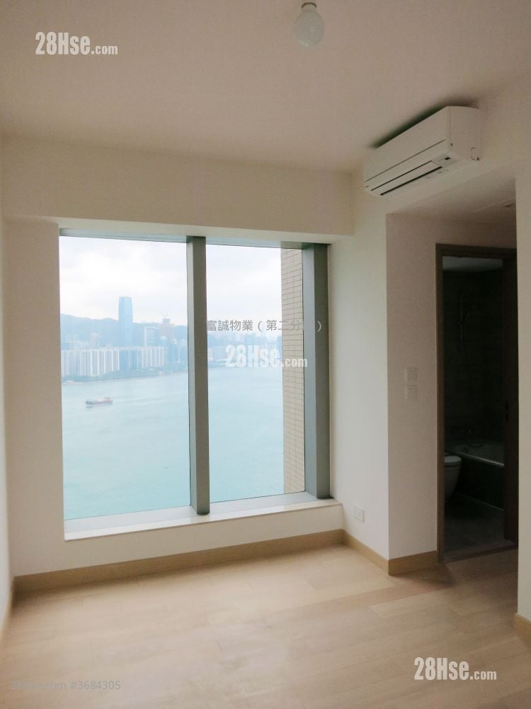 Peninsula East Rental 3 Bedrooms , 2 Bathrooms 869 ft²