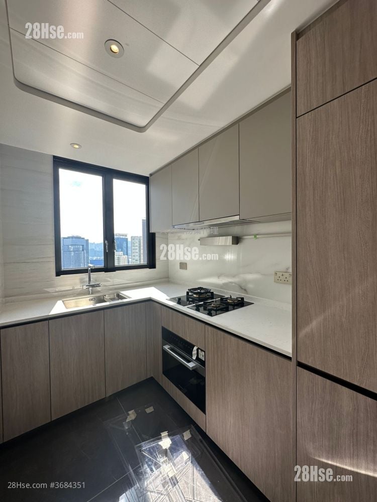 泰峯 售盘 3 房 , 2 浴室 732 平方尺