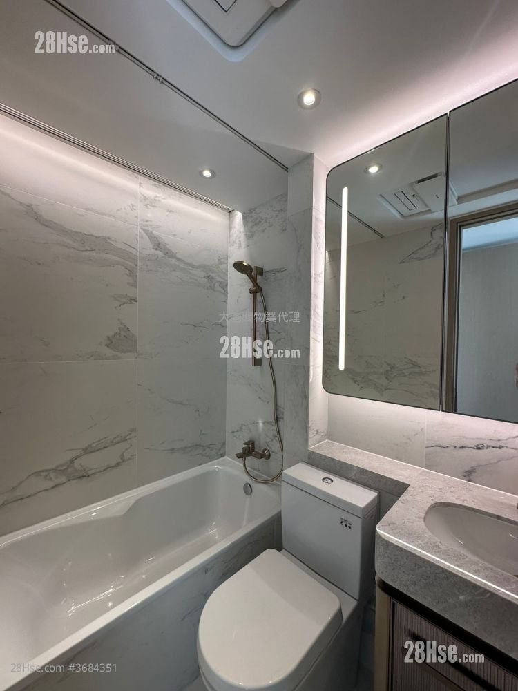 泰峯 售盘 3 房 , 2 浴室 732 平方尺