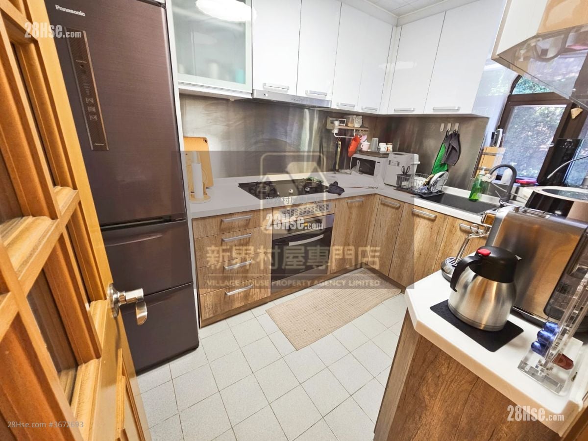 Village Sell 3 Bedrooms , 2 Bathrooms