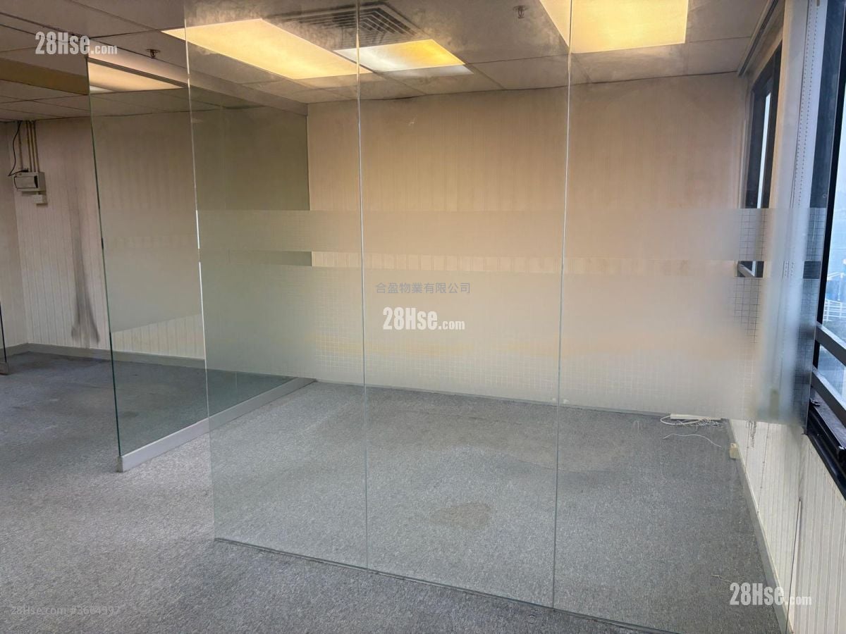 Shun Kwong Commercial Building Rental 3 Bedrooms 550 ft²