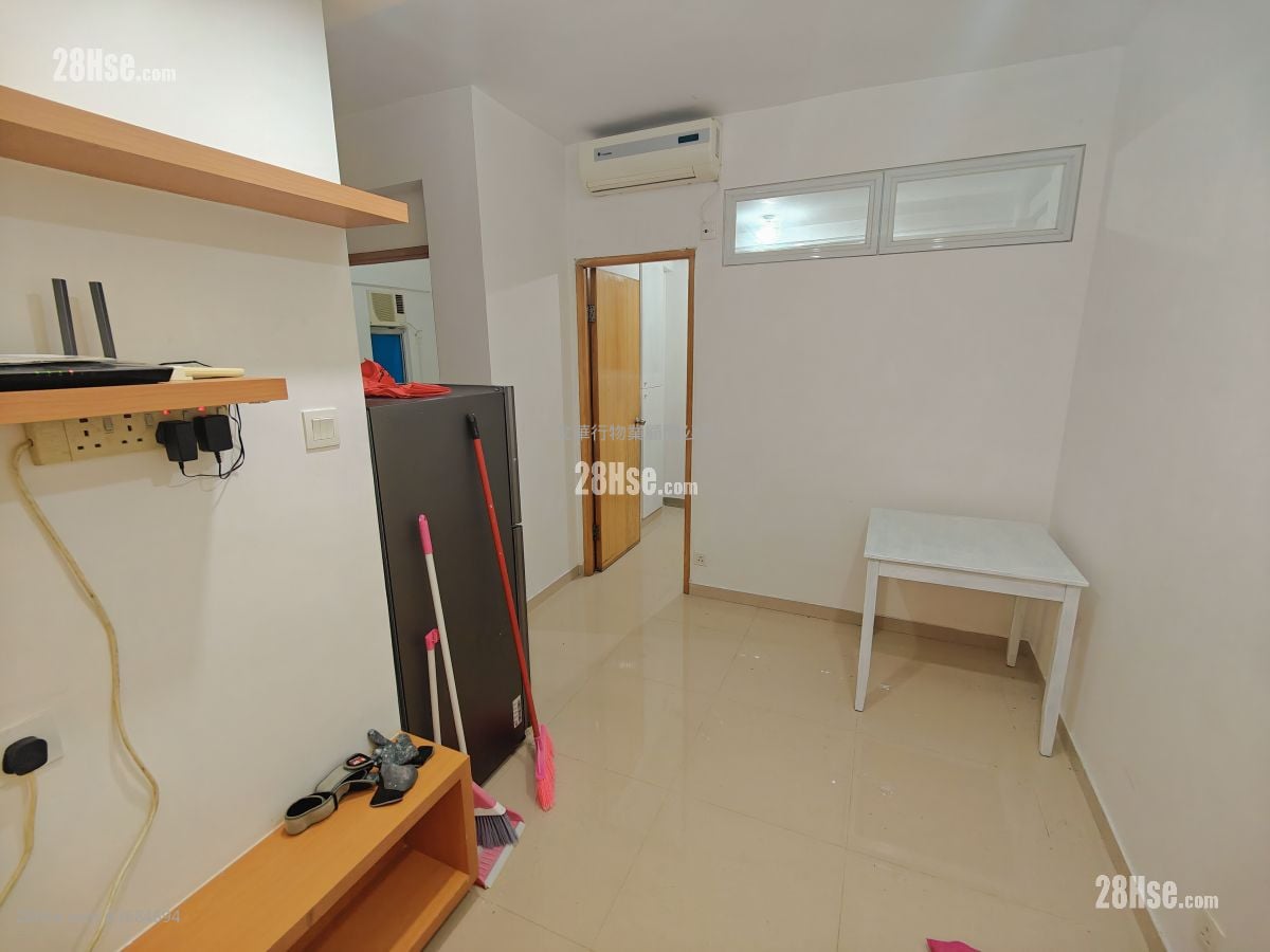 近金巴利道 租盘 2 房 , 1 浴室 340 平方尺