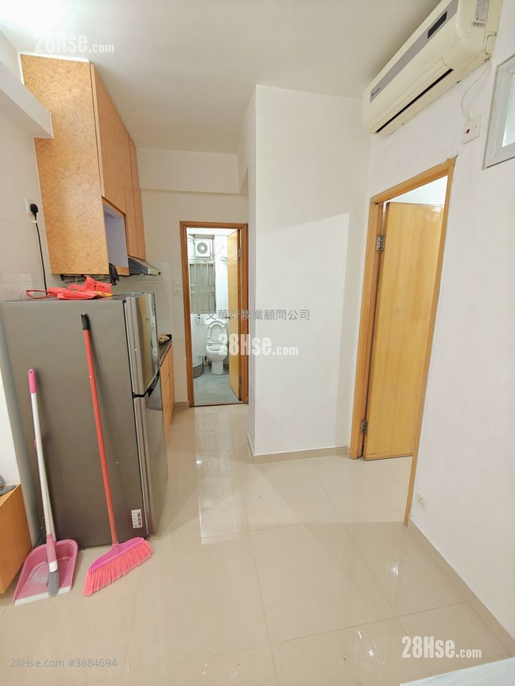 近金巴利道 租盘 2 房 , 1 浴室 340 平方尺