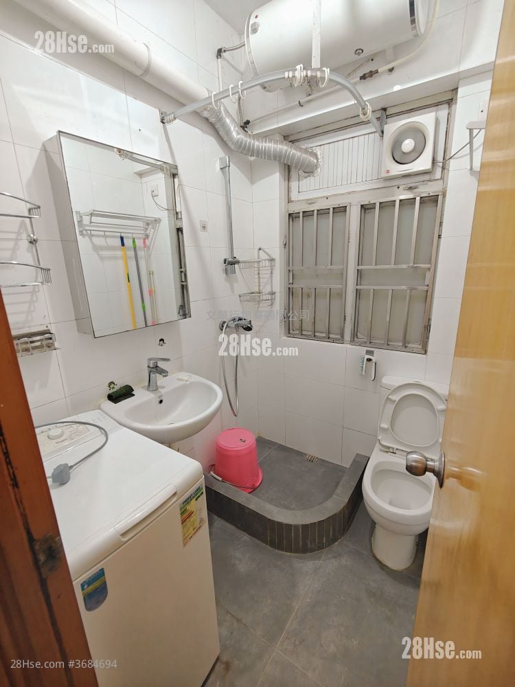 近金巴利道 租盘 2 房 , 1 浴室 340 平方尺