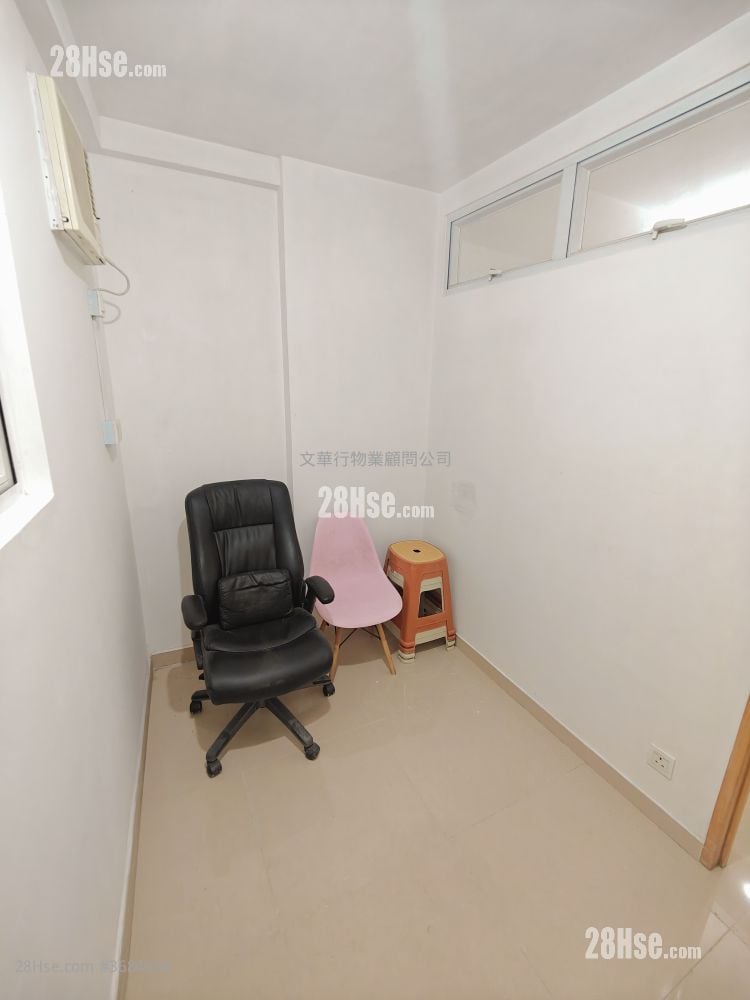 近金巴利道 租盘 2 房 , 1 浴室 340 平方尺