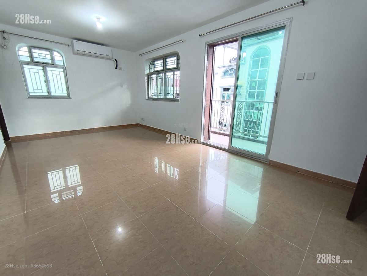 村屋 租盘 2 房 , 1 浴室 700 平方尺