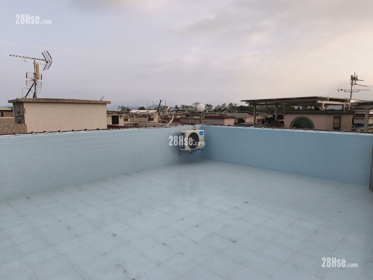 村屋 租盘 2 房 , 1 浴室 700 平方尺