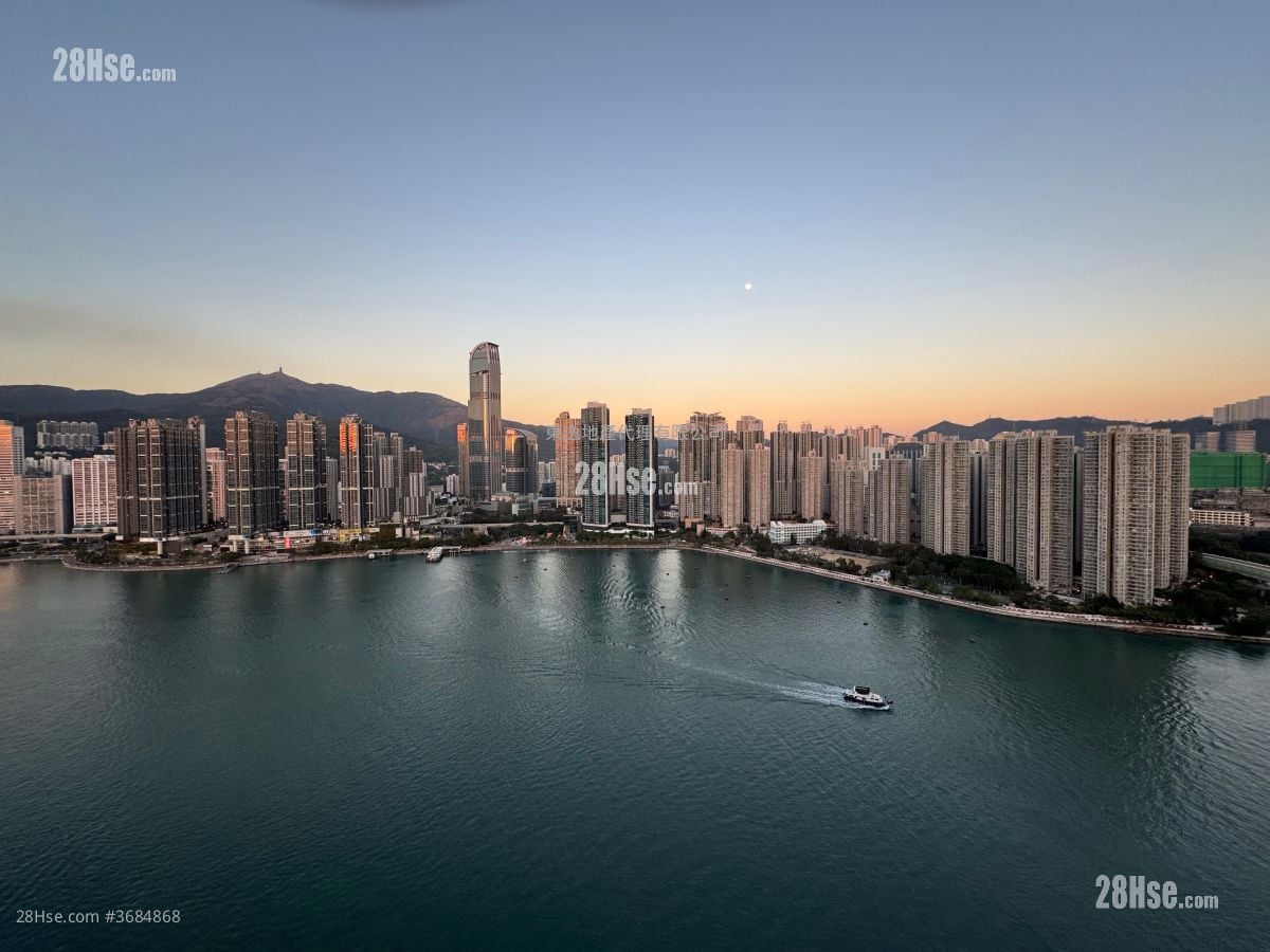 灏景湾 售盘 2 房 , 1 浴室 499 平方尺