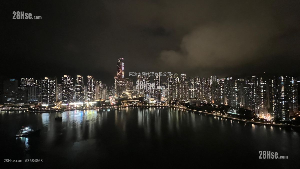 灏景湾 售盘 2 房 , 1 浴室 499 平方尺