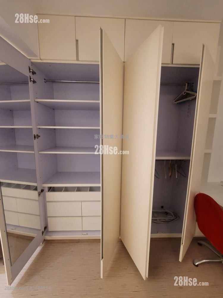 Dorfu Court Sell Studio , 1 Bathroom 349 ft²