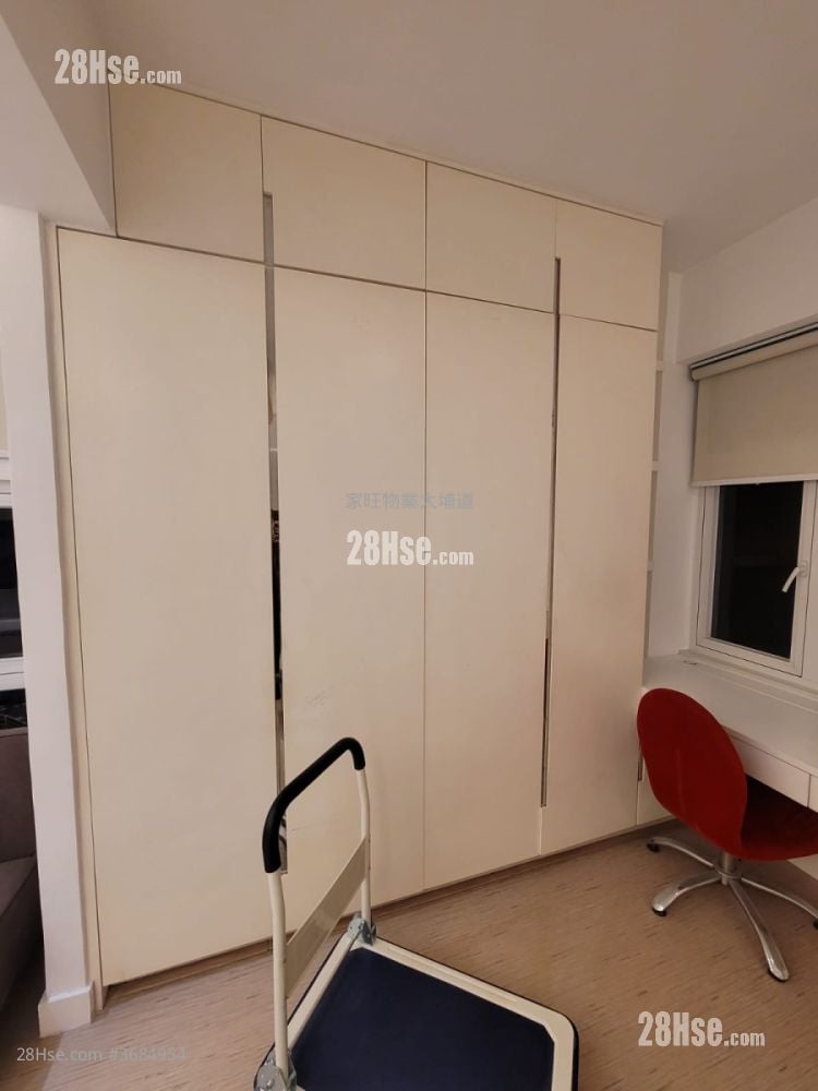 Dorfu Court Sell Studio , 1 Bathroom 349 ft²