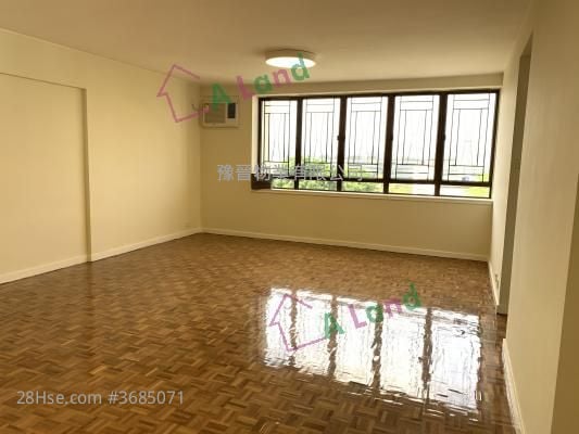 Lockoo Gardens Sell 3 Bedrooms , 2 Bathrooms