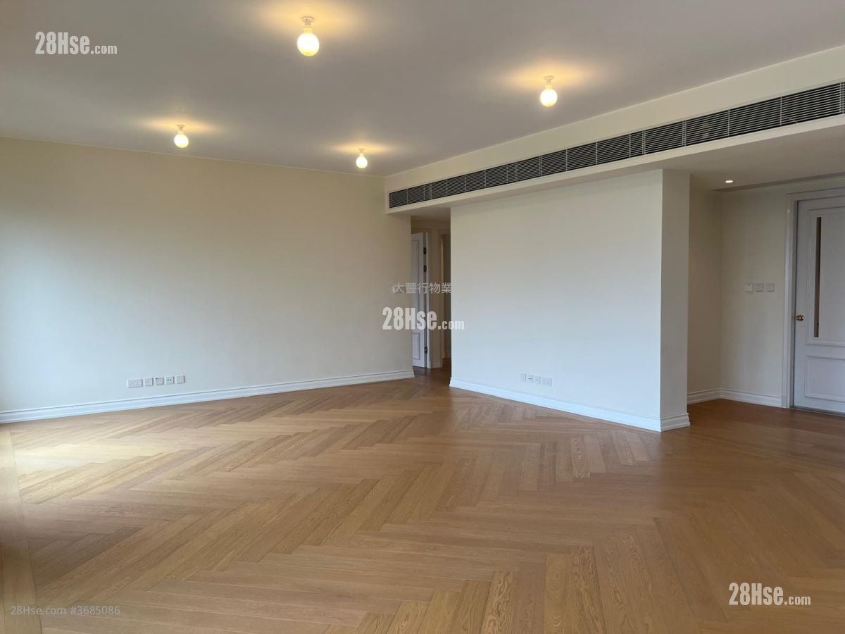 St. George's Mansions 租盘 4 房 , 3 浴室 1,755 平方尺