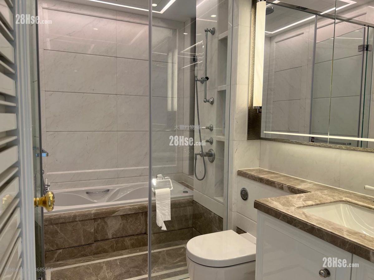 St. George's Mansions 租盘 4 房 , 3 浴室 1,755 平方尺