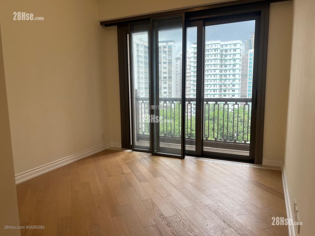 St. George's Mansions 租盘 4 房 , 3 浴室 1,755 平方尺