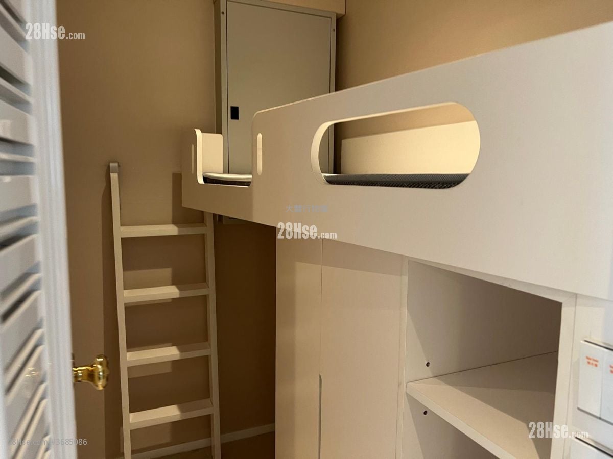 St. George's Mansions 租盘 4 房 , 3 浴室 1,755 平方尺