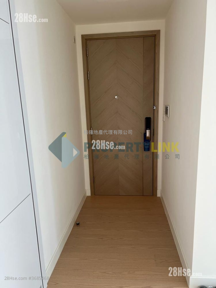 Monaco One 售盘 2 房 , 1 浴室 326 平方尺