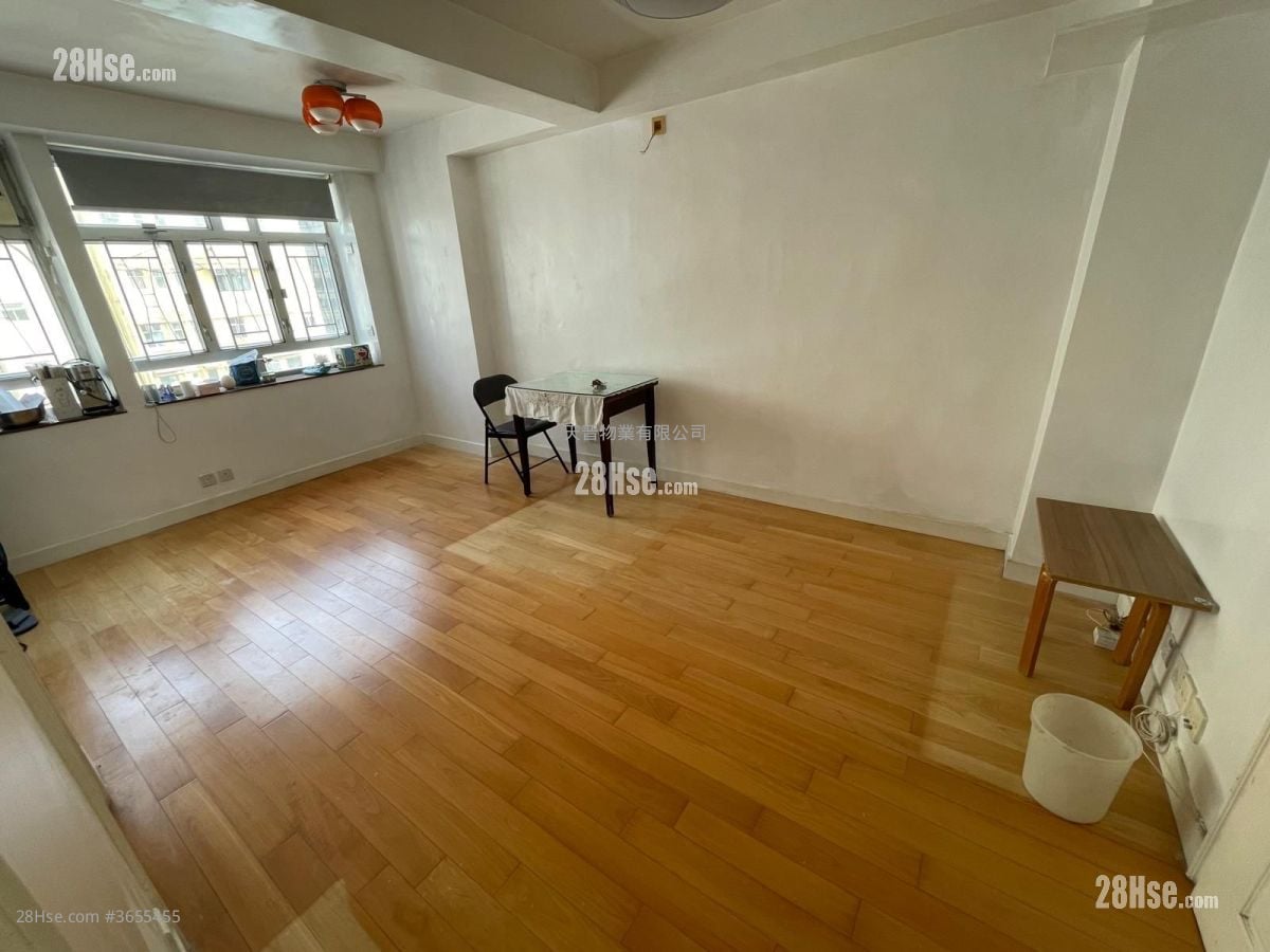 Golden Mansion Sell 2 Bedrooms , 1 Bathroom 281 ft²