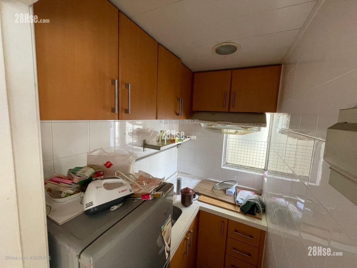 Golden Mansion Sell 2 Bedrooms , 1 Bathroom 281 ft²