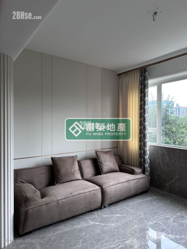 La Belle Mansion Sell 3 Bedrooms , 2 Bathrooms 1,119 ft²