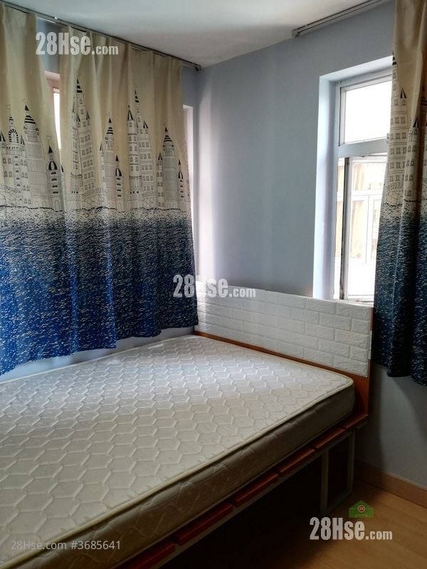 Tsuen Wan Centre Rental 2 Bedrooms 380 ft²