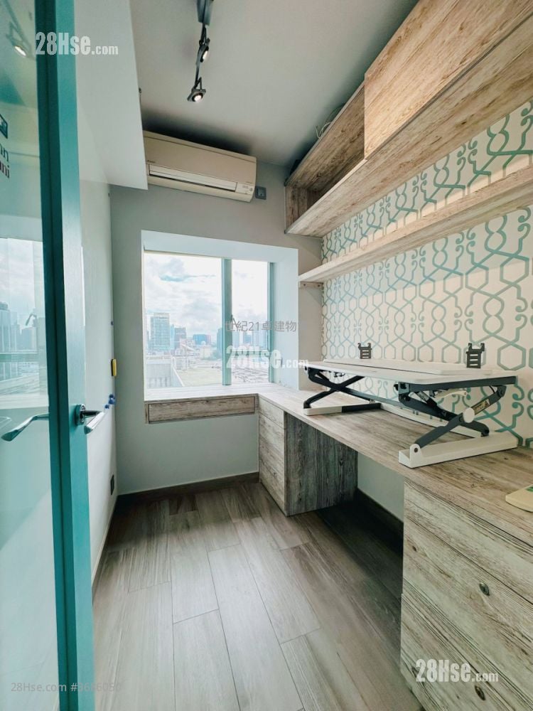 港景峰 售盘 2 房 , 2 浴室 802 平方尺