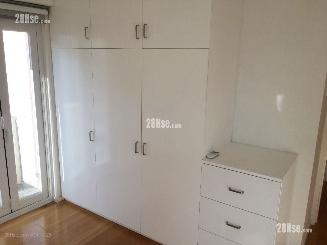 友誼大廈 租盤 2 房 , 2 浴室 722 平方呎