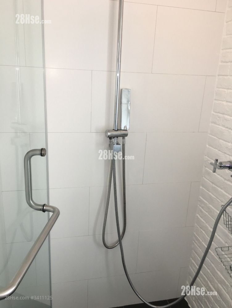 友誼大廈 租盤 2 房 , 2 浴室 722 平方呎