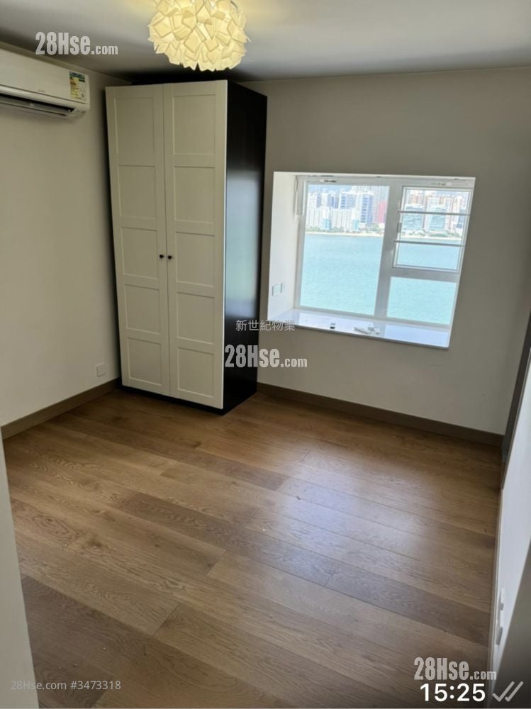 Harbour Heights Sell 3 Bedrooms , 2 Bathrooms 861 ft²