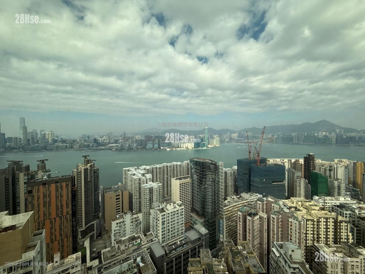 豪廷峰 售盘 4 房 , 2 浴室 1,429 平方尺