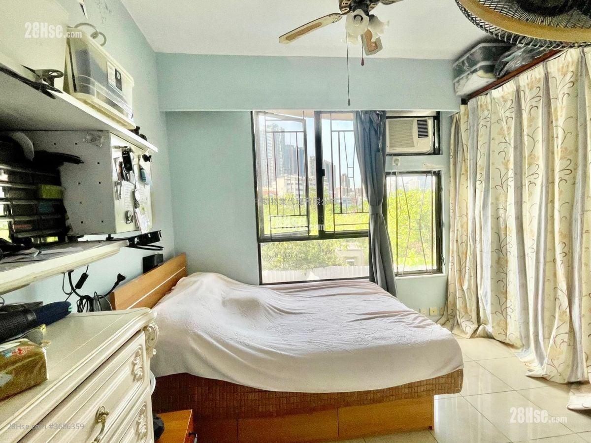 雅苑 售盘 4 房 , 2 浴室 1,338 平方尺