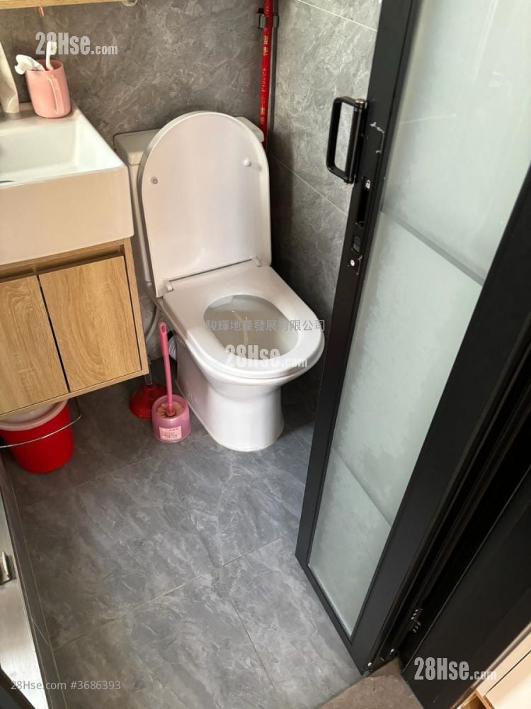 富昌大厦 售盘 2 房 , 1 浴室 360 平方尺