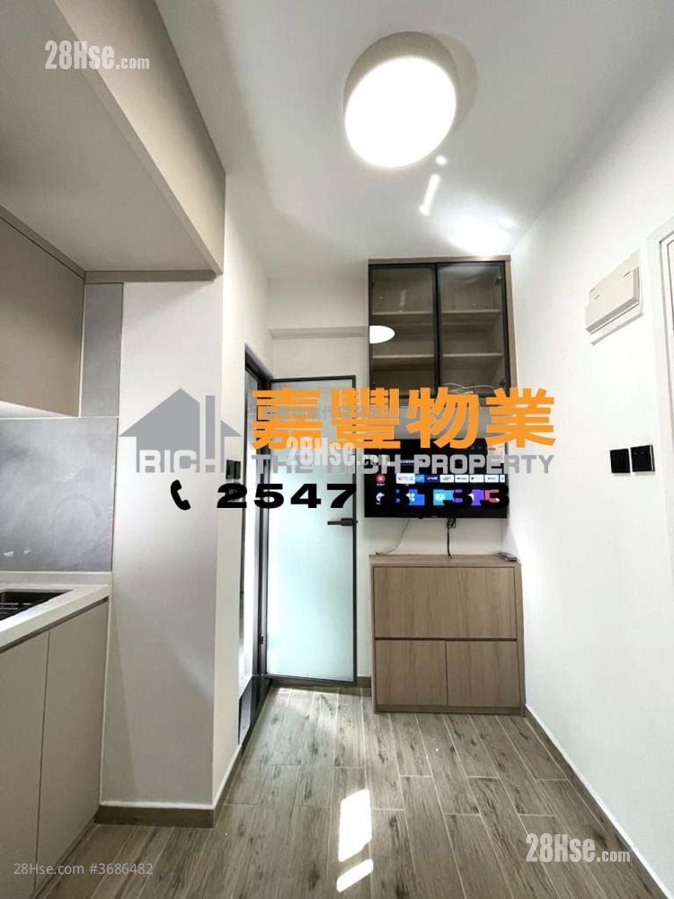 榮華大廈 租盤 1 房 , 1 浴室 157 平方呎