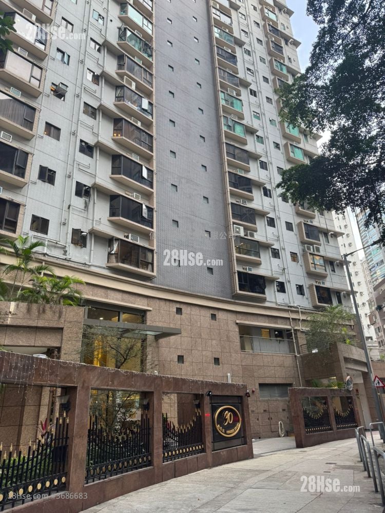 Flourish Court Sell 4 Bedrooms , 3 Bathrooms 960 ft²